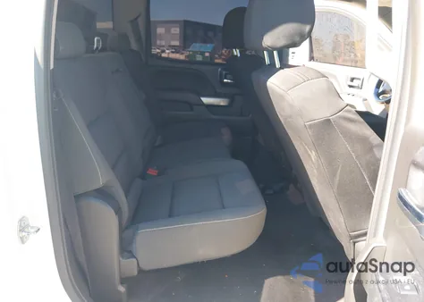 2018 Chevrolet Silverado 1500 1Lt z USA, uszkodzony, nr VIN 3GCPCREC8JG512521